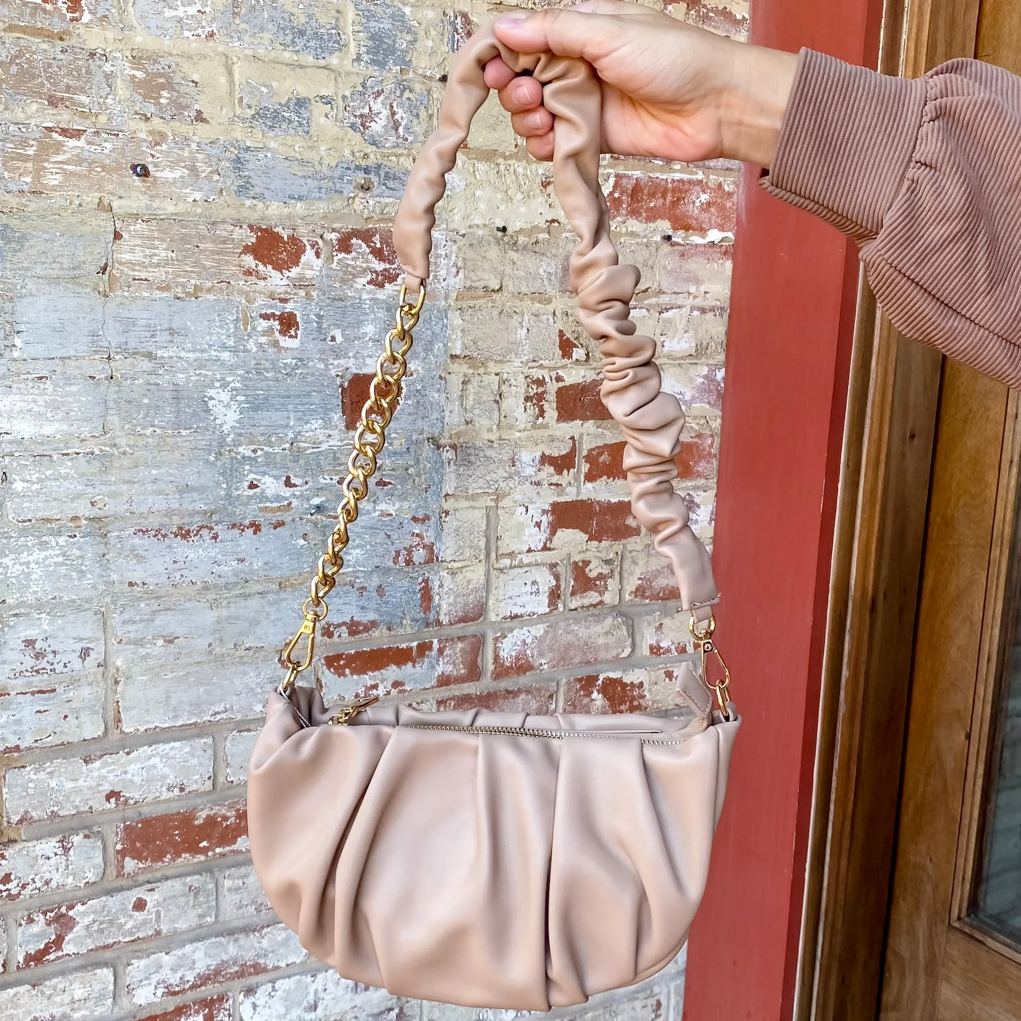 Jen & Co Stockholm Ruched Shoulder Bag in Sand