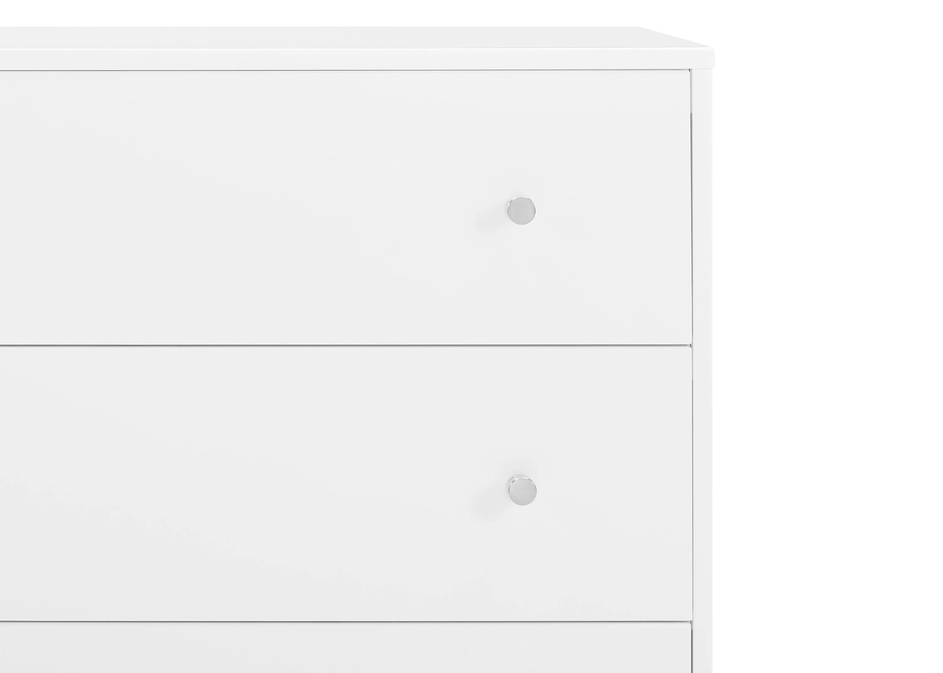 Jordan 3 Drawer Dresser with Interlocking Drawers