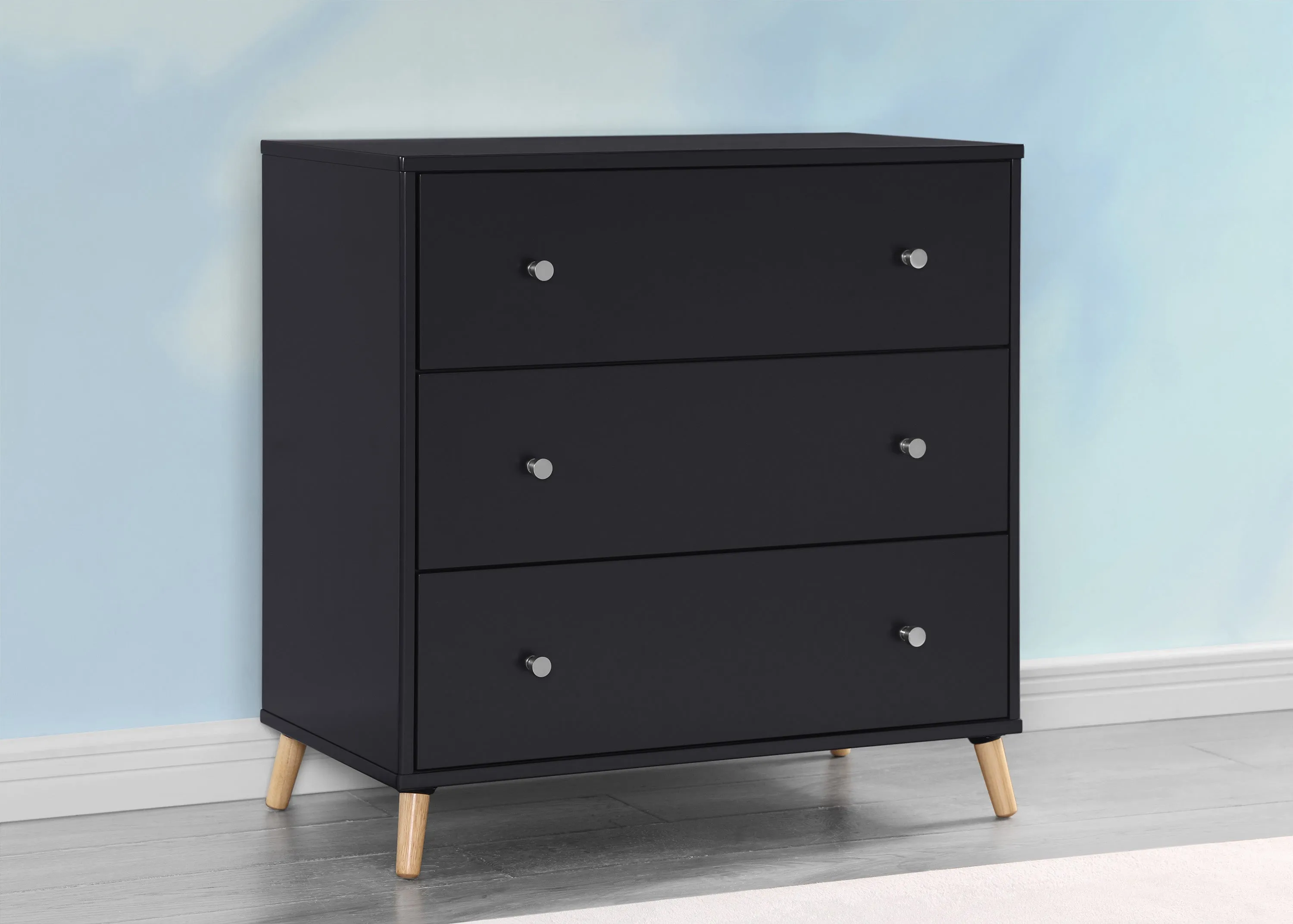 Jordan 3 Drawer Dresser with Interlocking Drawers