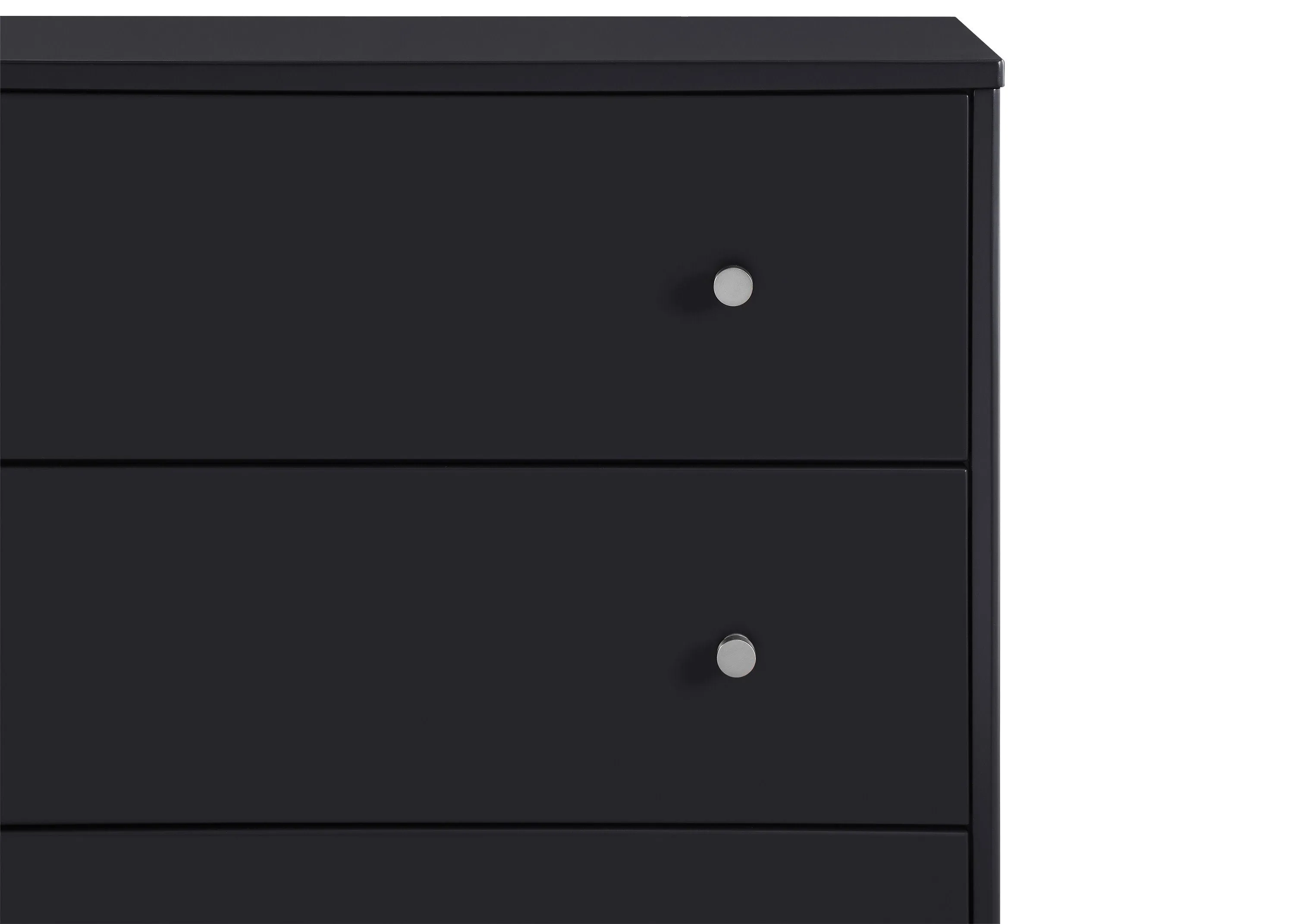 Jordan 3 Drawer Dresser with Interlocking Drawers