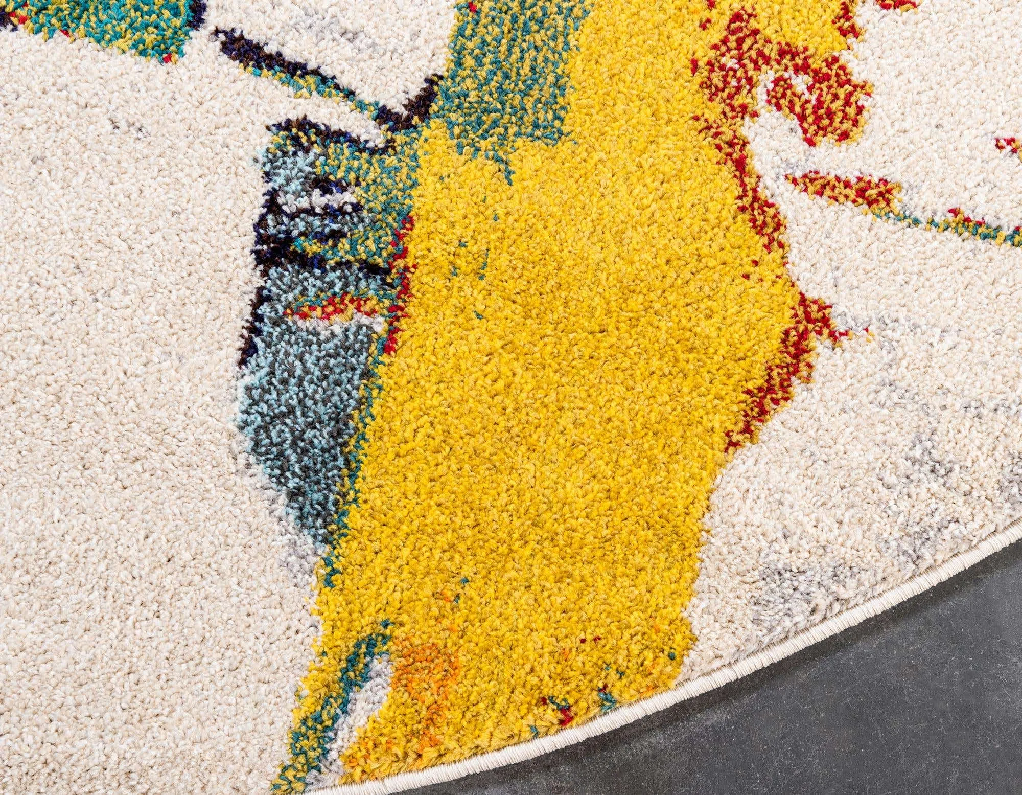 Regis Estrella Rug