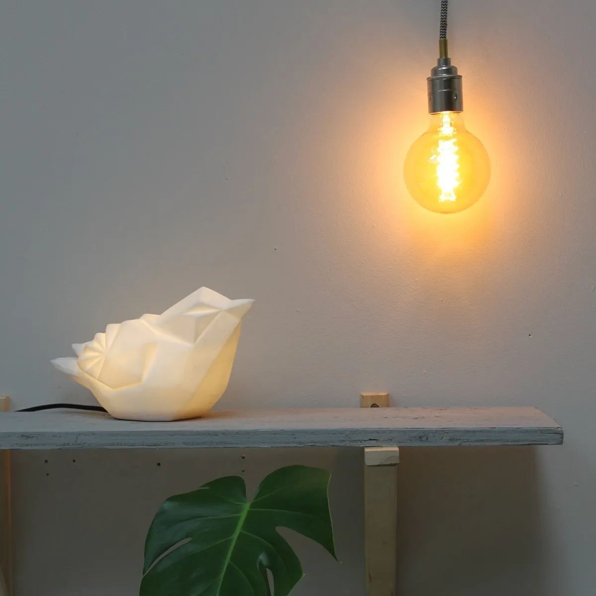 White Bird Lamp